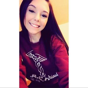 Meet your Posher, Jasmine